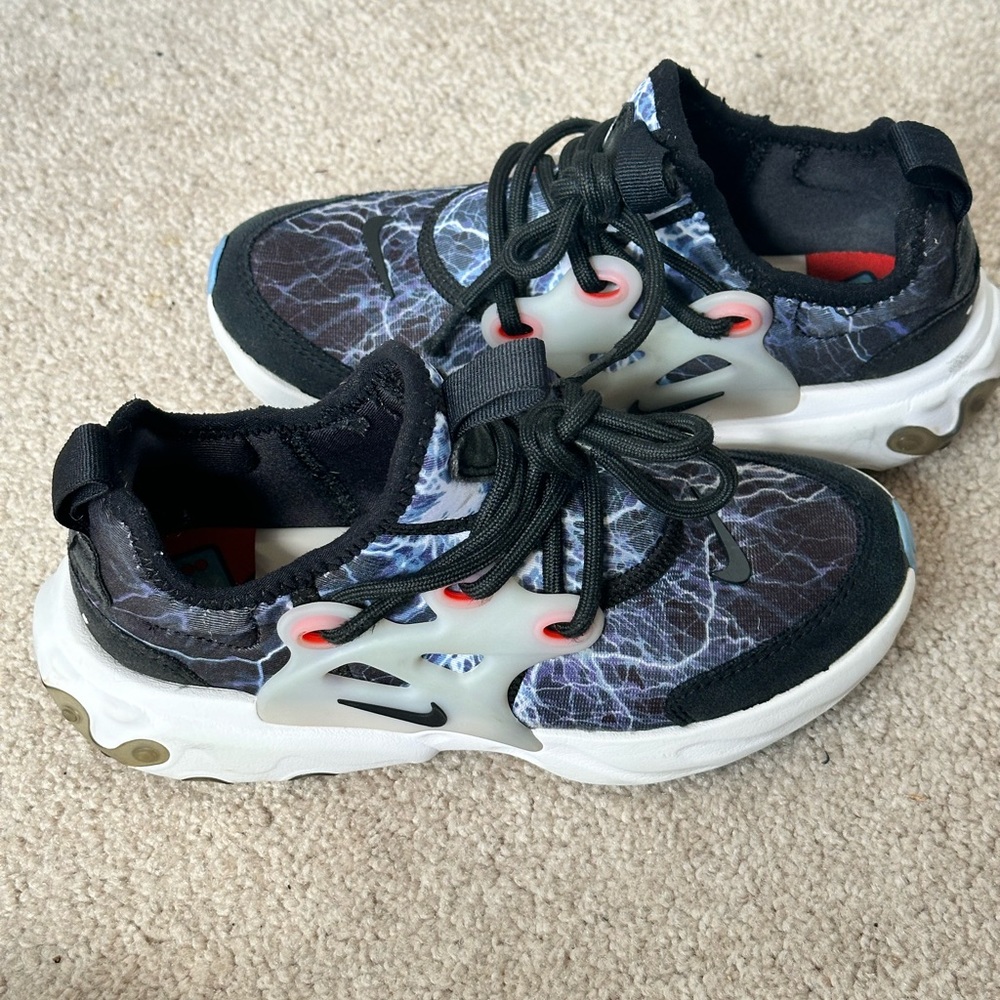 Nike React Presto Lightening edition
